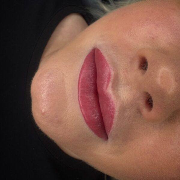 Lūpu permanentais grims I PMU I lūpu mikropigmentā