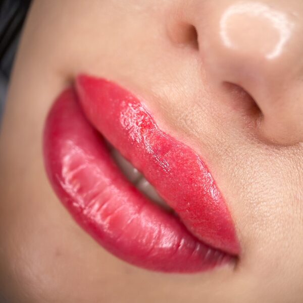 Lūpu permanentais grims I PMU I lūpu mikropigmentā